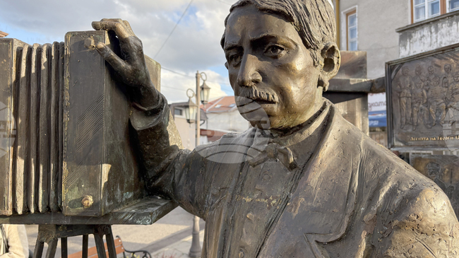 Светлин Йосифов е тазгодишният носител на Националната награда за фотографско изкуство „Анастас Карастоянов“