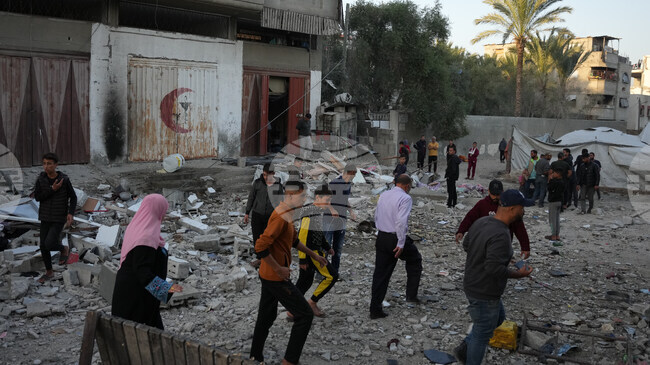 Израелски въздушни удари убиха девет души в Газа 