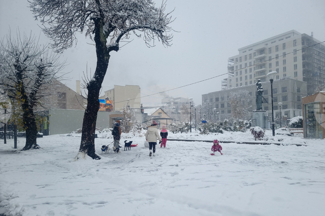 Босна и Херцеговина - Република Сръбска - Баня Лука - ежедневие
