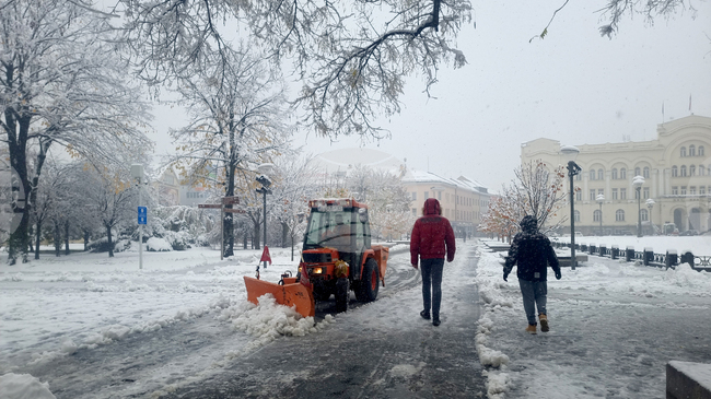 Силен снеговалеж изненада Босна и Херцеговина