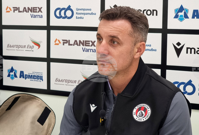 „Победата ще ни даде нужното самочувствие“, каза след успеха над Черно море треньорът на Локомотив София Станислав Генчев