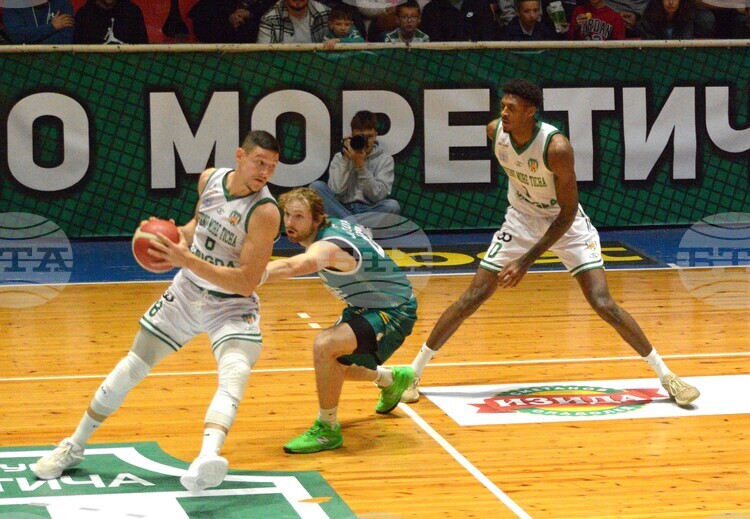 В драматичен двубой Берое надигра Академик Пловдив с 87 75 22 18