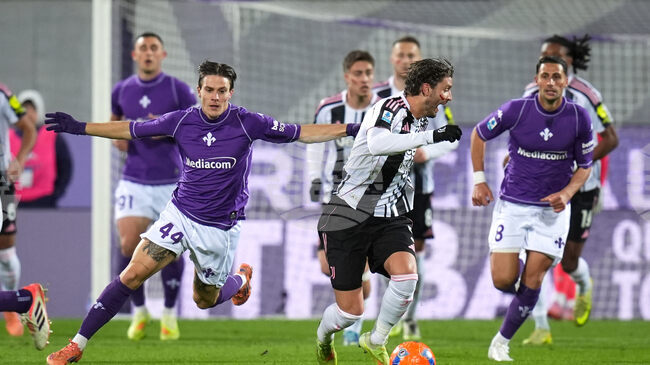 Фиорентина остава на дъното и без успех, но попречи на Ювентус да се изравни с Милан и Наполи