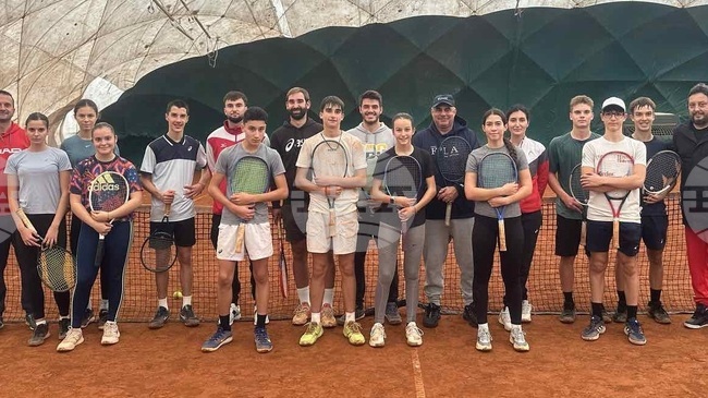 Световноизвестният италианец Клаудио Пистолези проведе две открити тренировки в първия ден от визитата си в България