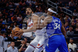 Knicks Magic Basketball