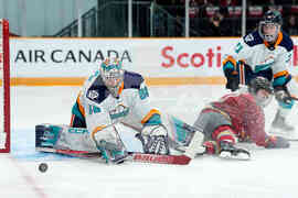 PWHL Sirens Charge Hockey