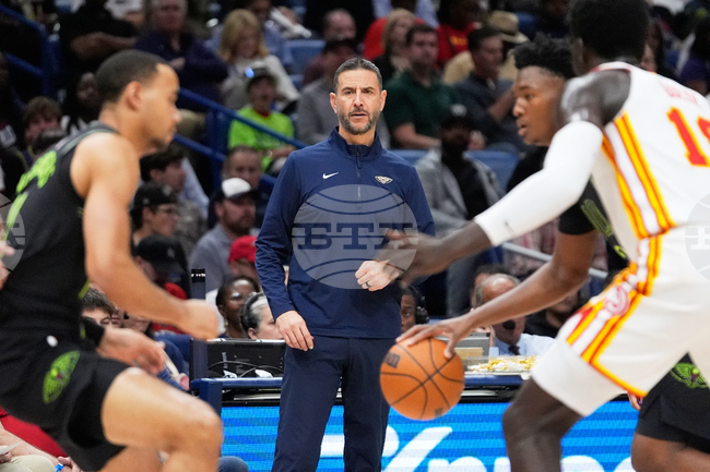 Hawks Pelicans Basketball