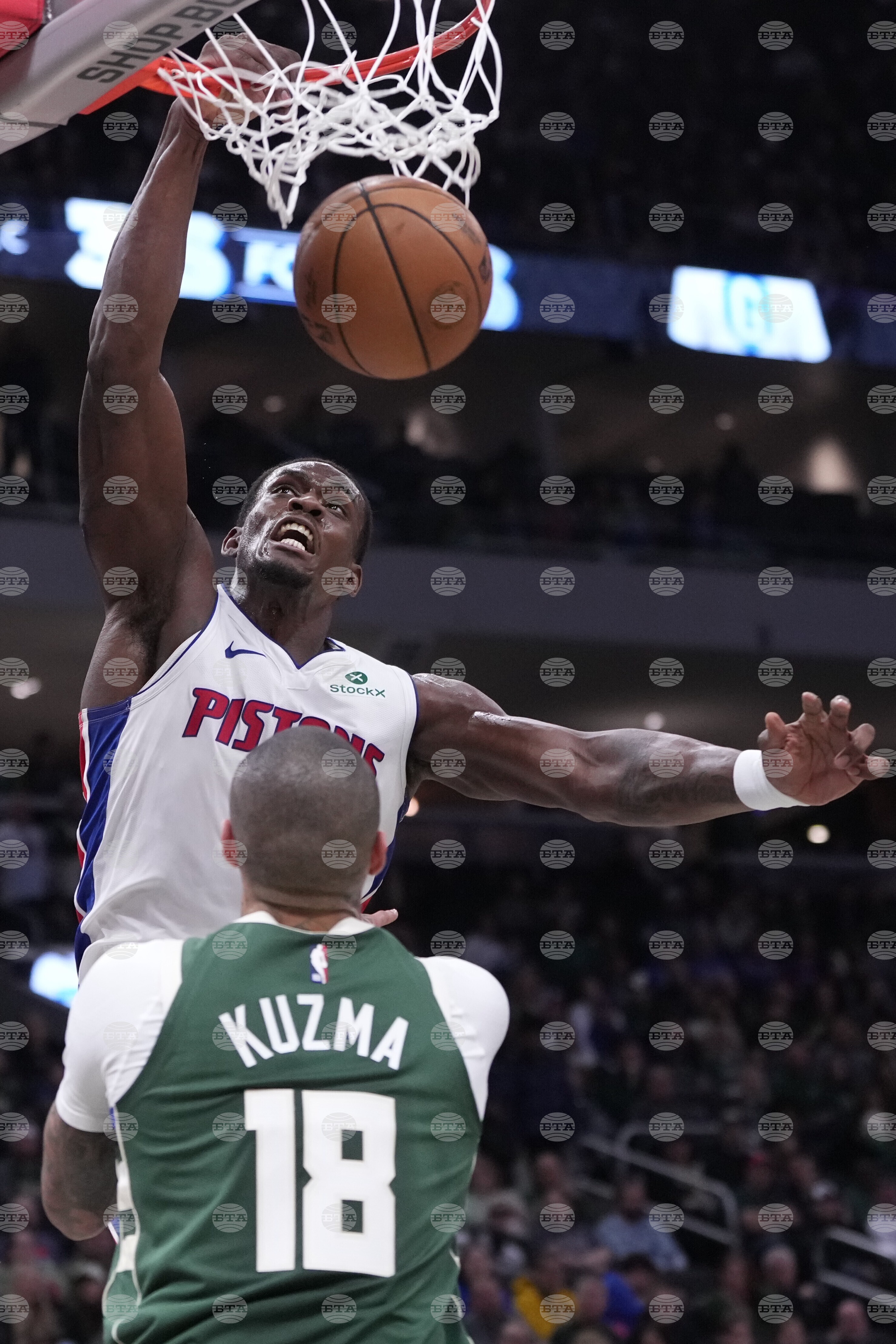 Pistons Bucks Basketball