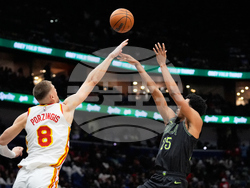 Hawks Pelicans Basketball