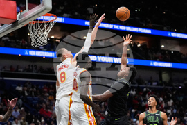Hawks Pelicans Basketball