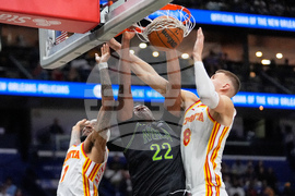 Hawks Pelicans Basketball