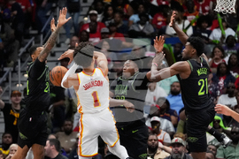 Hawks Pelicans Basketball