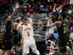 Hawks Pelicans Basketball