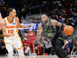 Hawks Pelicans Basketball