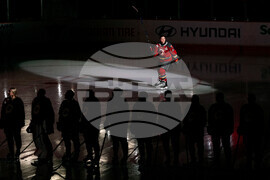 PWHL Sirens Charge Hockey