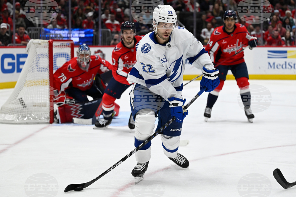 Lightning Capitals Hockey