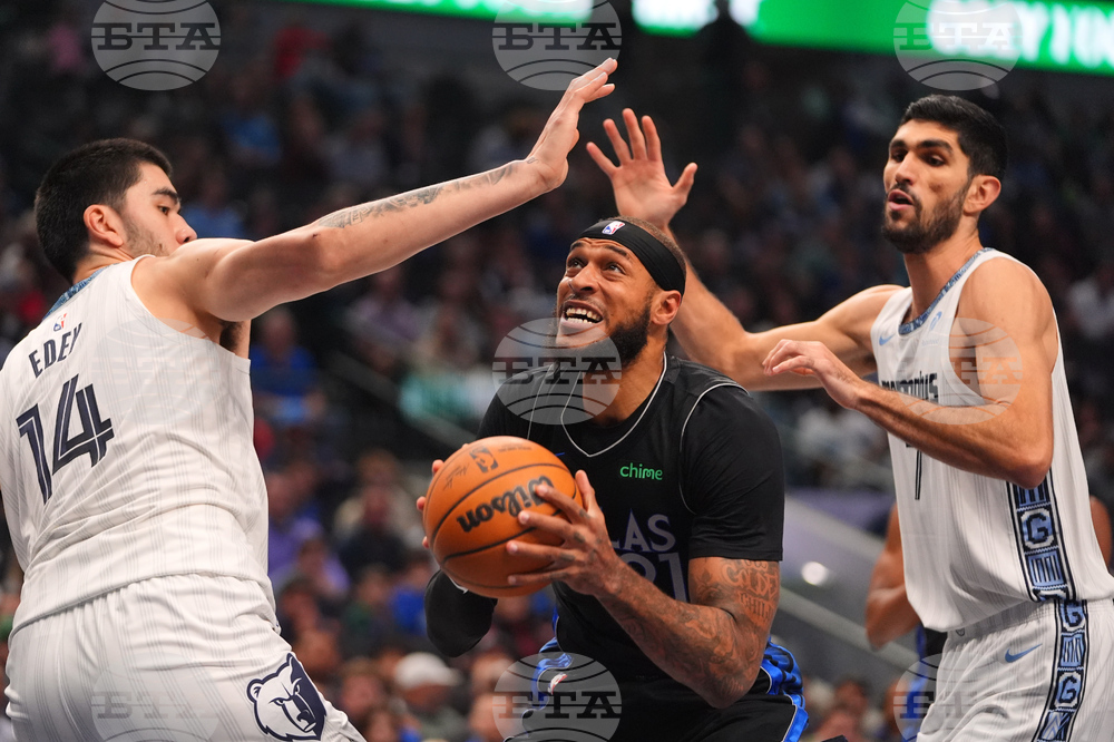 Grizzlies Mavericks Basketball