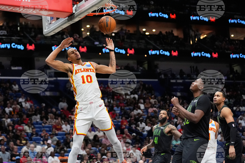 Hawks Pelicans Basketball