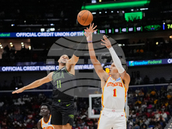 Hawks Pelicans Basketball