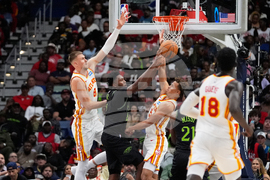 Hawks Pelicans Basketball