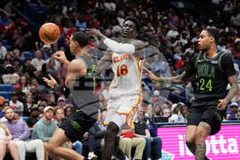 Hawks Pelicans Basketball