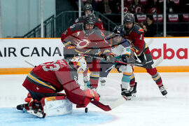 PWHL Sirens Charge Hockey