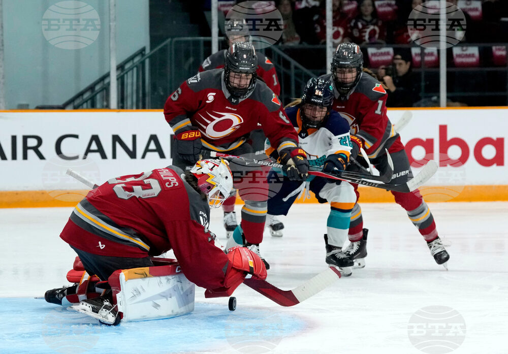 PWHL Sirens Charge Hockey