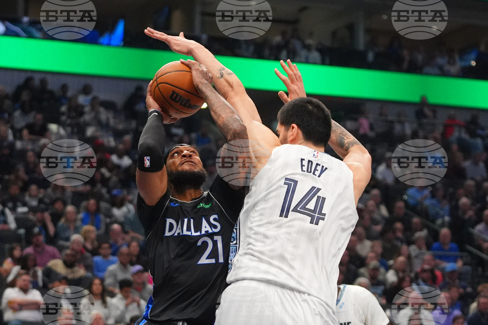 Grizzlies Mavericks Basketball