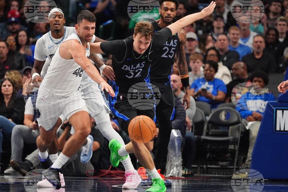 Grizzlies Mavericks Basketball