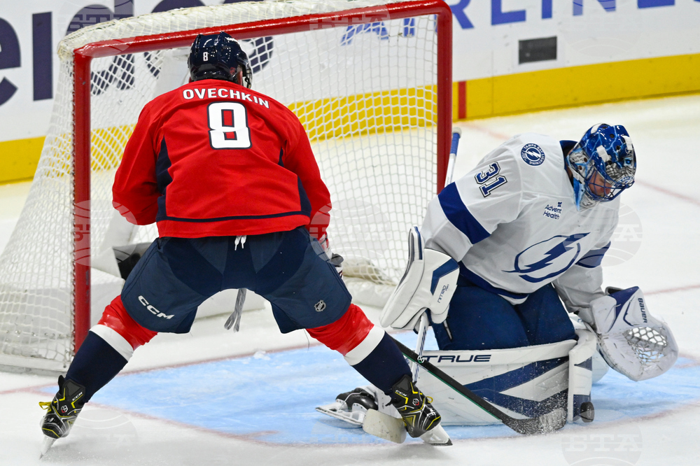 Lightning Capitals Hockey