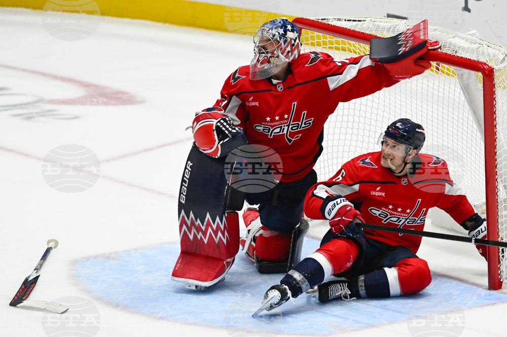 Lightning Capitals Hockey