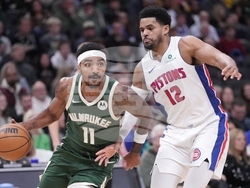 Pistons Bucks Basketball