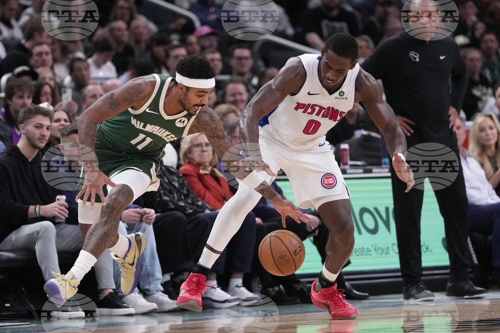 Pistons Bucks Basketball