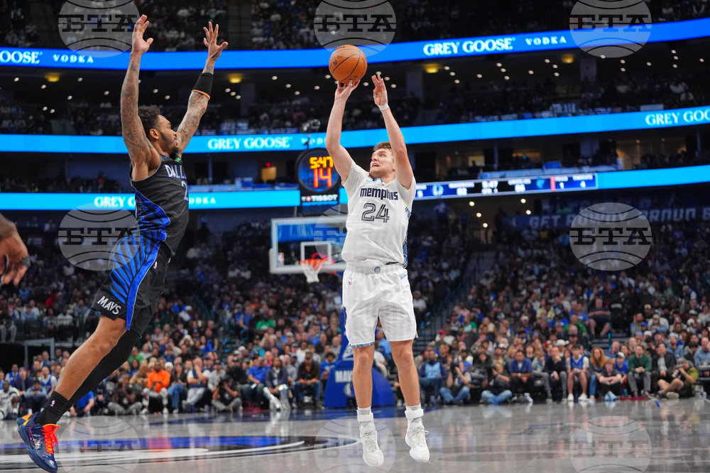 Grizzlies Mavericks Basketball