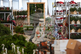 Christmas Tree Auction