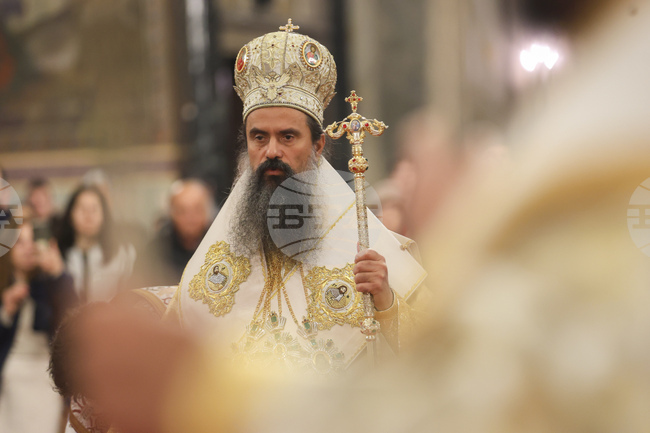 Патриарх Даниил оглави света литургия за празника на патриаршеската катедрала „Св. Александър Невски“