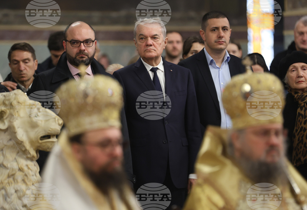 Патриаршеска катедрала „Св. Александър Невски“ - Съборна света литургия