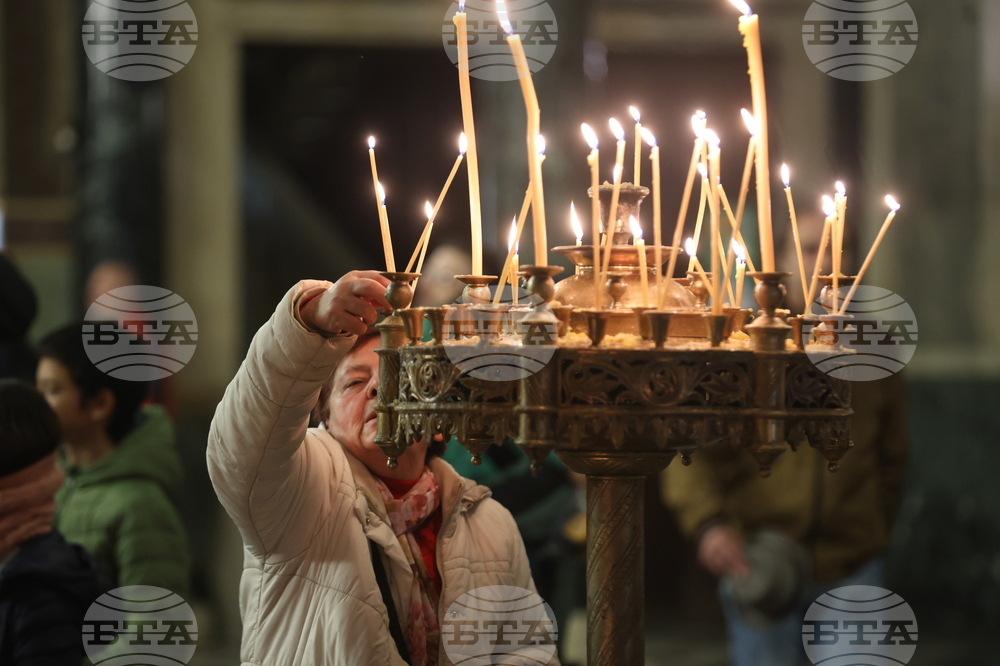 Патриаршеска катедрала „Св. Александър Невски“ - Съборна света литургия