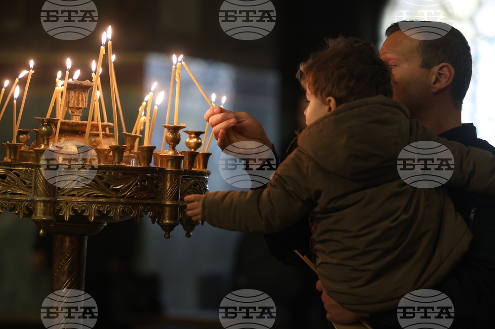 Патриаршеска катедрала „Св. Александър Невски“ - Съборна света литургия