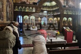 Търговище - храм „Св. Йоан Рилски” - неделна служба