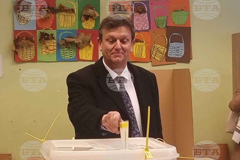 Leading Candidates for President of Republika Srpska Cast Their Ballots in Banja Luka