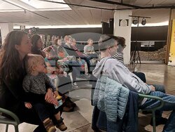 „Едно дете чака магия. Стани магьосник - подари му книга!“ - кампания