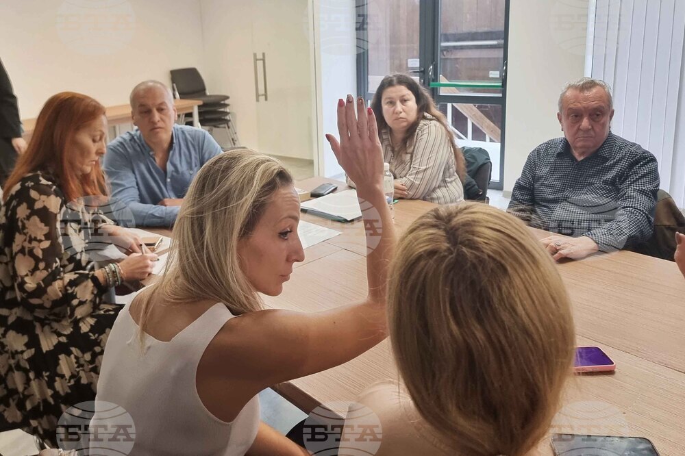 Варна - Общинска избирателна комисия - заседание