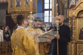 Пловдив - храм „Света Марина" - неделна света литургия