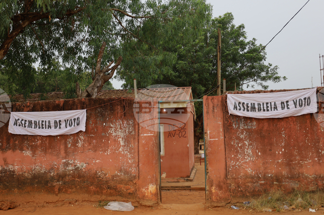 И двамата кандидати на президентските избори в Гвинея-Бисау обявиха победа 