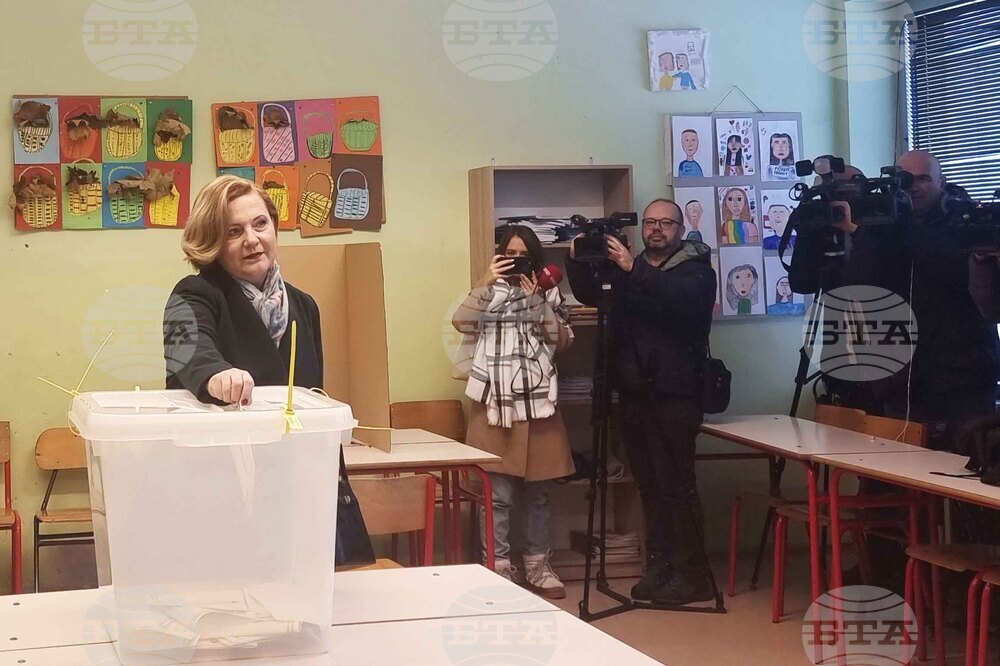 Избирателната активност на президентските избори в босненската Република Сръбска е била 26 процента към 15 ч.