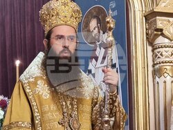 Ямбол - храм „Св. Александър Невски” - литургия