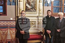 Ямбол - храм „Св. Александър Невски” - литургия