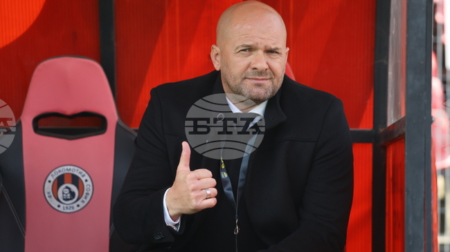 „Създадохме 3-4 голови положения срещу Лудогорец, ще търсим точки в следващите мачове“, обясни новият треньор на Септември (Сф) Славко Матич