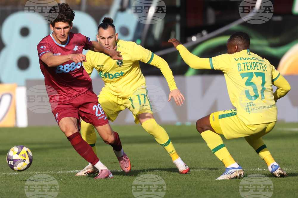 Лудогорец спечели гостуването си на Септември в София и продължава в турнира за купата на страната